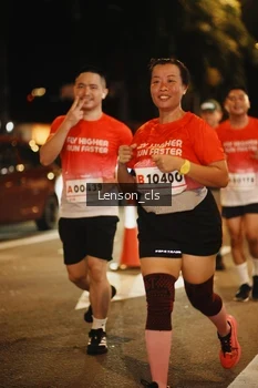 Runner Photo 1754393