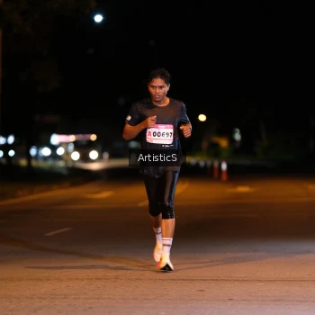Runner Photo 1754413