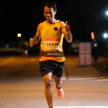 Runner Photo 1754480