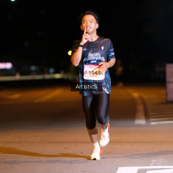 Runner Photo 1754496