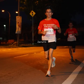 Runner Photo 1754763