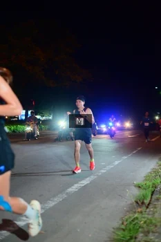 Runner Photo 1754967