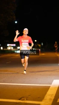 Runner Photo 1755010