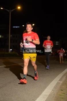 Runner Photo 1755086