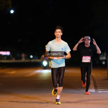 Runner Photo 1755131