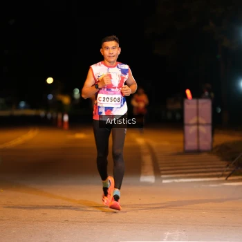 Runner Photo 1755175