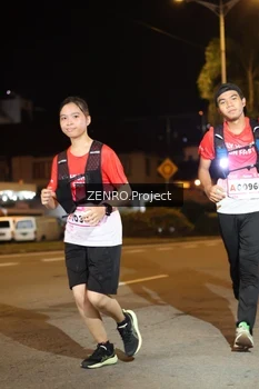 Runner Photo 1755180