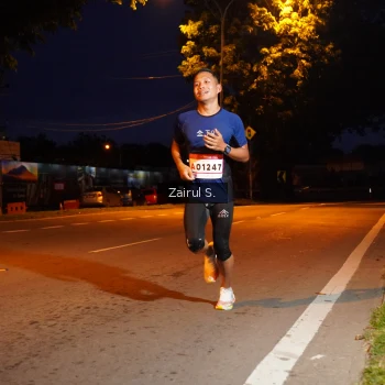 Runner Photo 1755200