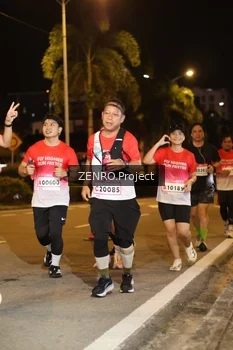 Runner Photo 1755267