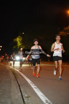 Runner Photo 1755305