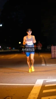 Runner Photo 1755457