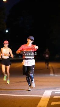 Runner Photo 1755512