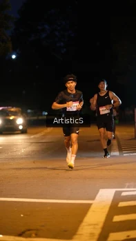 Runner Photo 1755667