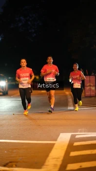 Runner Photo 1755711