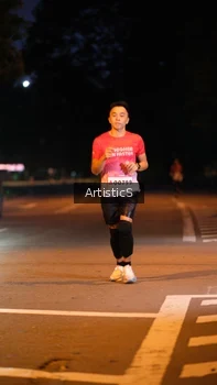 Runner Photo 1755844