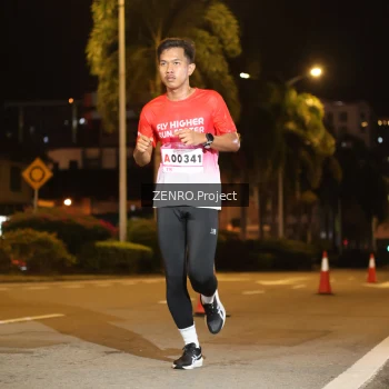 Runner Photo 1755878