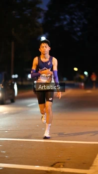Runner Photo 1755947