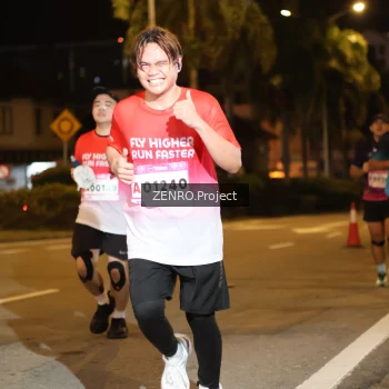 Runner Photo 1755970