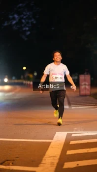 Runner Photo 1755990