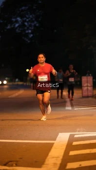 Runner Photo 1756019
