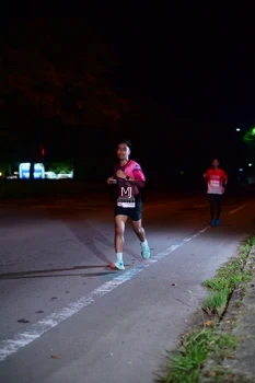 Runner Photo 1756022
