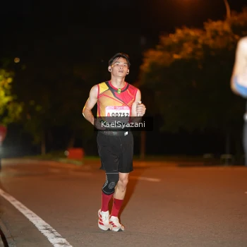 Runner Photo 1756030