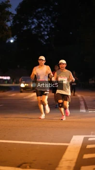Runner Photo 1756041