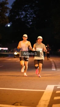 Runner Photo 1756043