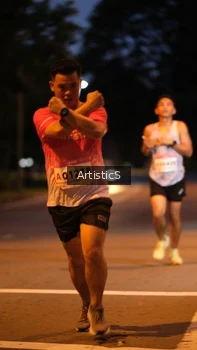 Runner Photo 1756103