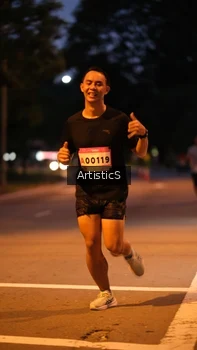 Runner Photo 1756134