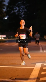 Runner Photo 1756140