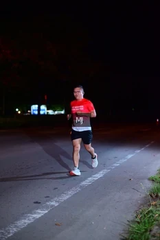 Runner Photo 1756155