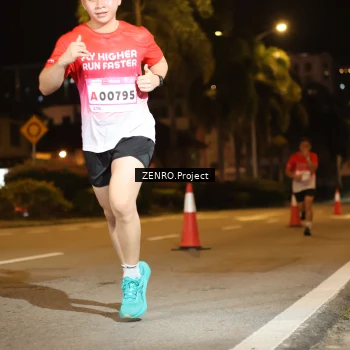 Runner Photo 1756205