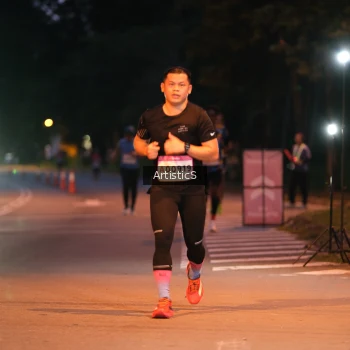 Runner Photo 1756276