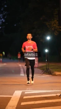 Runner Photo 1756313