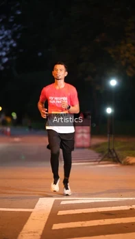 Runner Photo 1756320