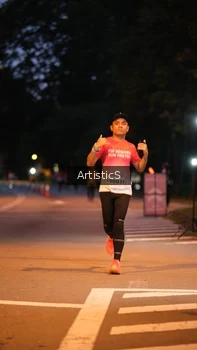 Runner Photo 1756347