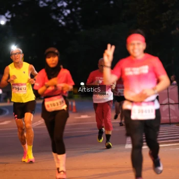 Runner Photo 1756454