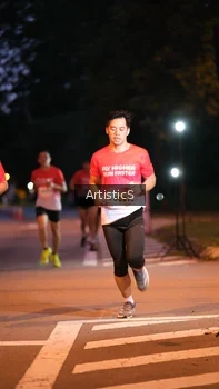 Runner Photo 1756463