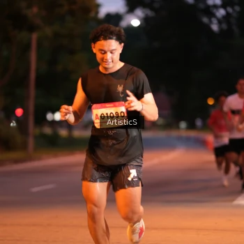 Runner Photo 1756561