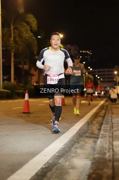 Runner Photo 1756620