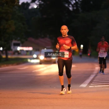 Runner Photo 1756652