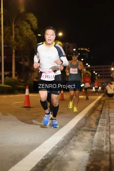 Runner Photo 1756688