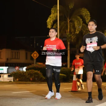 Runner Photo 1756799