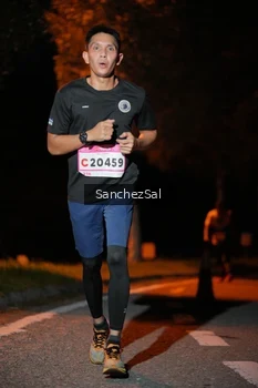 Runner Photo 1756816