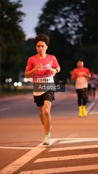 Runner Photo 1756822