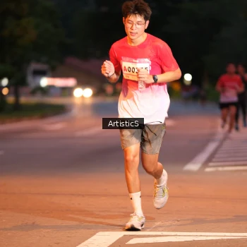 Runner Photo 1756926
