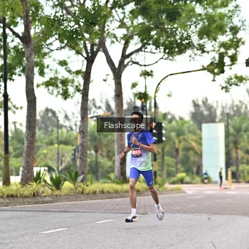 Runner Photo 1756988