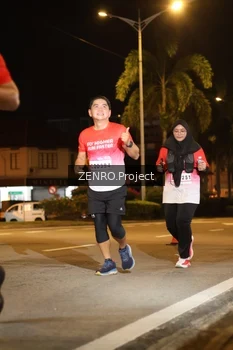 Runner Photo 1757145