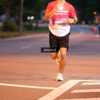 Runner Photo 1757151